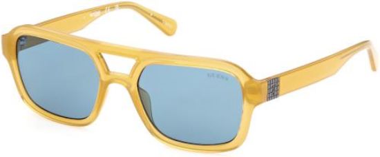 Picture of Guess Sunglasses GU8259